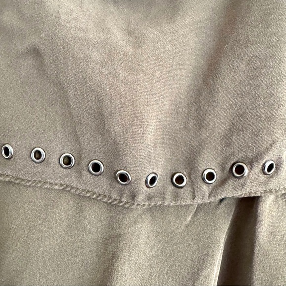 Haute Hippie Grommet Silk Ruffled Mini Skirt Size XS - Picture 3 of 7